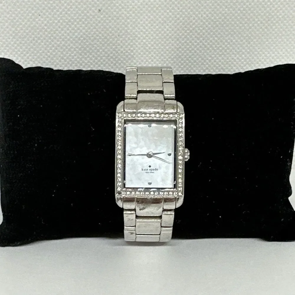 Kate Spade New York Women's Silver Stainless Steel Analog Dial Quartz Watch NUL9